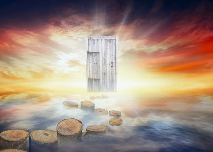 通向太阳的台阶.去上帝的路.来自天堂的亮光.宗教背景.