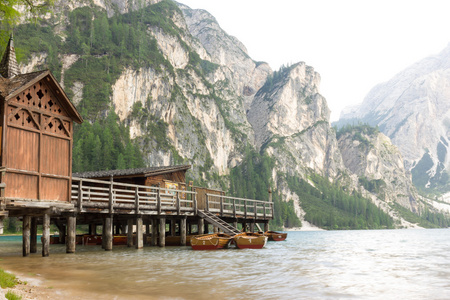 Braies 湖景房