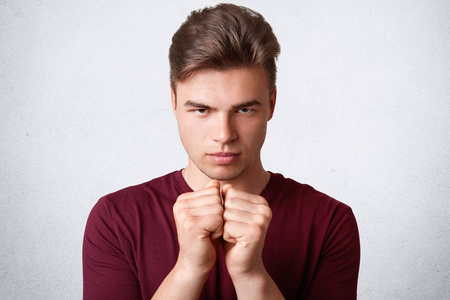 自己化眉毛图片