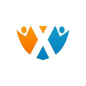 X 字母字母标志与团队合作旋风橙蓝的人，
