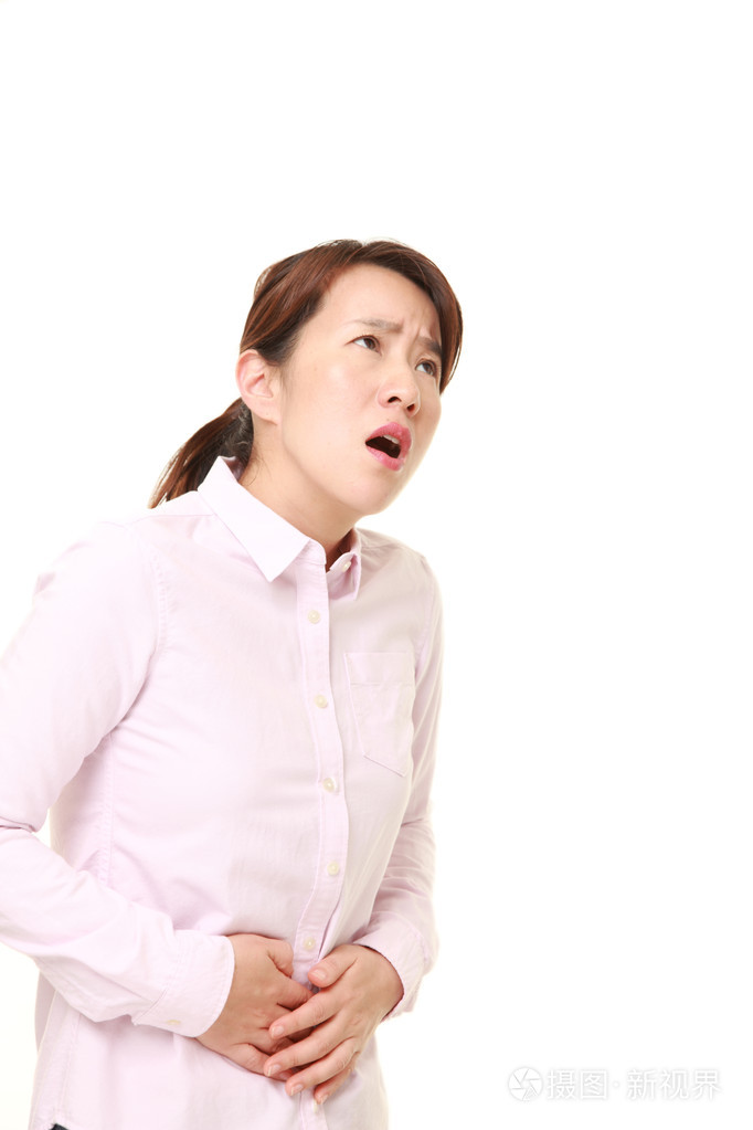 日本的中年妇女患胃痛