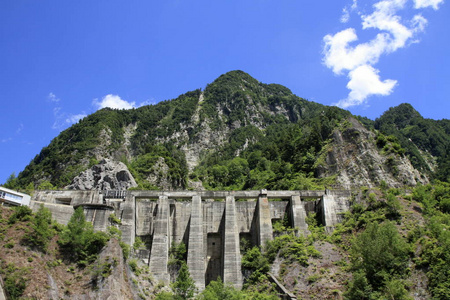 日本富山黑部大坝 cablecrane 基础