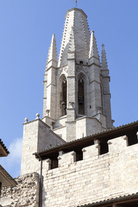 西班牙赫罗纳圣玛丽大教堂塔