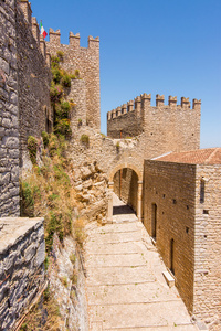 caccamo 的中世纪城堡，近巴勒莫西西里