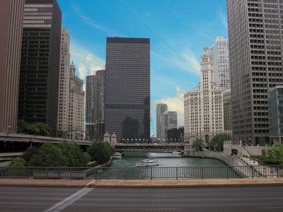 芝加哥河和摩天大楼，伊利诺伊州