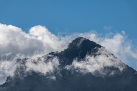 斯洛伐克国家山顶叫克里凡在高塔特拉山区