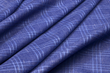 面料服装, 从丝绸和羊毛的蓝色和蓝色的笼子