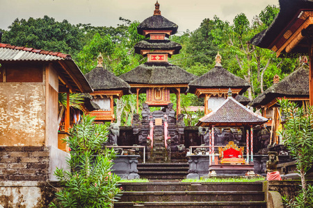 印尼巴厘岛普拉 Besakih 佛教寺庙