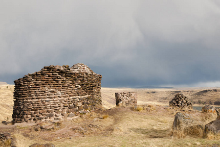 Sillustani 埋葬地秘鲁