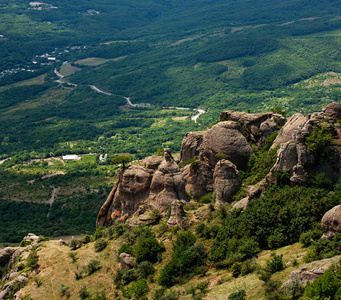 山谷的鬼魂在 Demerdji 山