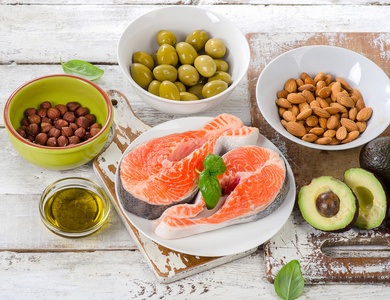 脂肪来源产品健康素食脂肪食物来源omega3omega6成分杏仁核榛子核桃