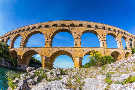 渡槽 pont du gard