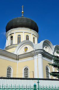 彼得和保罗大教堂在克里米亚半岛辛菲罗波尔