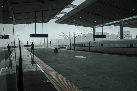 中国现代火车站的白天观