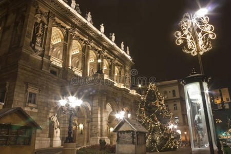 布达佩斯歌剧院图片