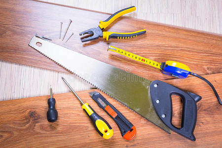 一套家居装修工具照片