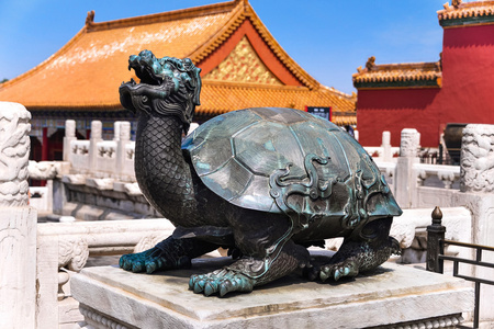 中国北京紫禁城铜龟。