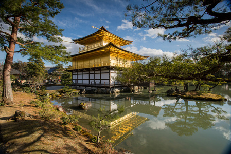 金阁寺 金阁，在京都的一座禅宗寺庙