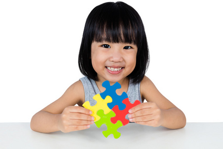 传统中国益智七巧板解卡,学习游戏的孩子们,孩子们.