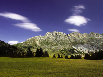 法国阿尔卑斯普罗旺斯风景秀丽 devoluy 地区附近空白