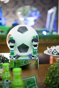 生日餐桌装饰足球主题图片