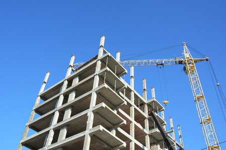 房屋建筑有利于经济增长.