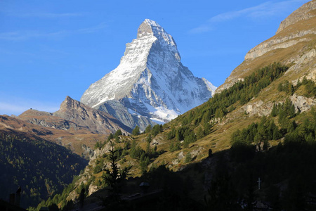 名山马特宏峰 峰值 Cervino 位于瑞士意大利边界
