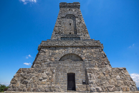 纪念碑对自由 Shipka 和风景对旧 Planina 巴尔干 山, 旧扎戈拉区域, 保加利亚