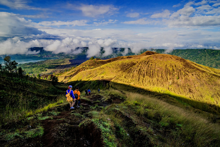 巴图尔火山，印度尼西亚巴厘岛徒步的组