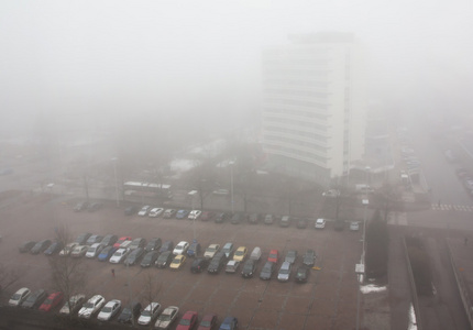 在雾中停车, 顶视图