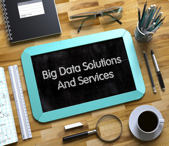 小黑板与大数据解决方案和服务。