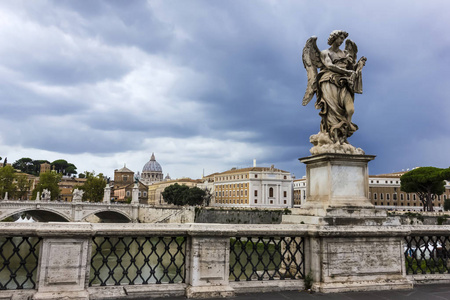 意大利罗马 Aelian 大桥上的天使雕像