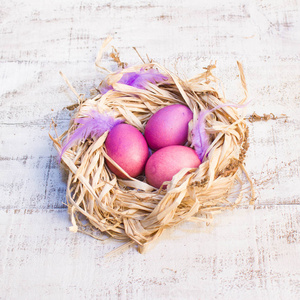 复活节彩蛋在巢, 假日装饰