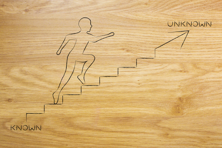 已知或未知，男人爬楼梯走向勇敢的方向