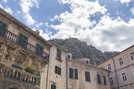 黑山 Kotor 古城建筑