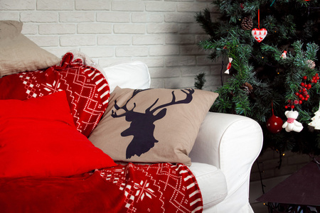 圣诞节背景与鹿打印在枕头上图片