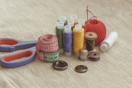 缝纫和针织用裁缝裁缝针线的组成