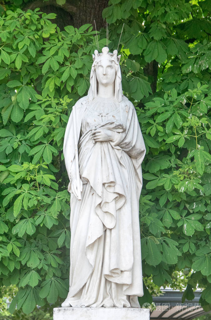 法国巴黎卢森堡花园的布兰奇 de castille 雕像