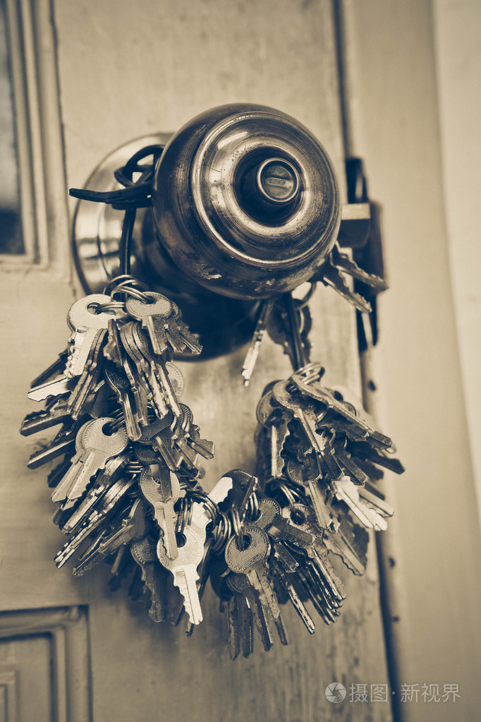 一大串钥匙