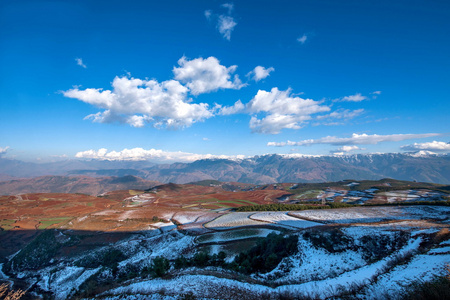 云南省东川雪后 美景公园 红地