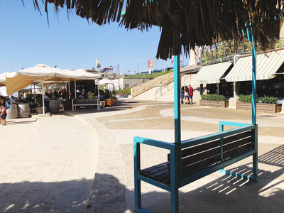 里雄莱锡安, 以色列2018年6月23日 以色列里雄莱锡安的海边海滨咖啡馆