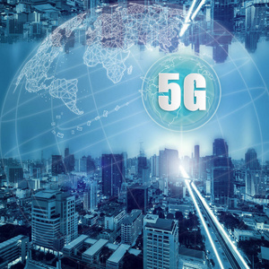 5g 网络无线系统和物联网,智能城市和通信网络并连接在一起, 连接全球