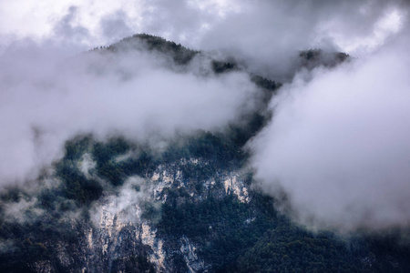 高山风景与山峰顶在白云岩, 意大利, 欧洲