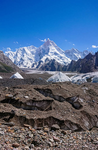 Masherbrum 山顶在 Goro Ii 阵营在早晨, K2 基地阵营, 巴基斯坦