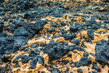 石头从硬化的火山熔岩图片