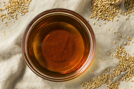 纯芝麻油图片