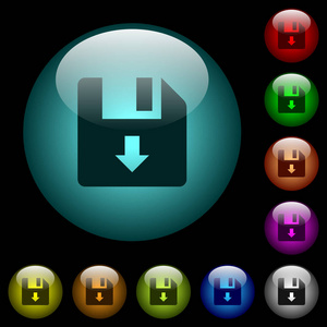 在黑色背景下的彩色亮球形玻璃按钮上向下移动文件图标。可用于黑色或深色模板