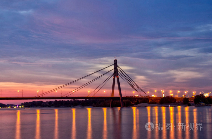 晚上桥在基辅