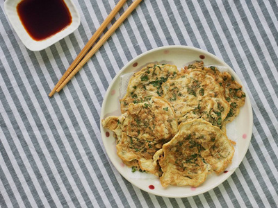 韩式鸡蛋蔬菜煎饼