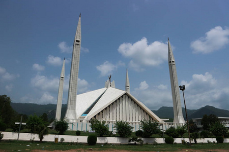 巴基斯坦伊斯兰堡在巴基斯坦首都伊斯兰堡的费萨尔清真寺照片